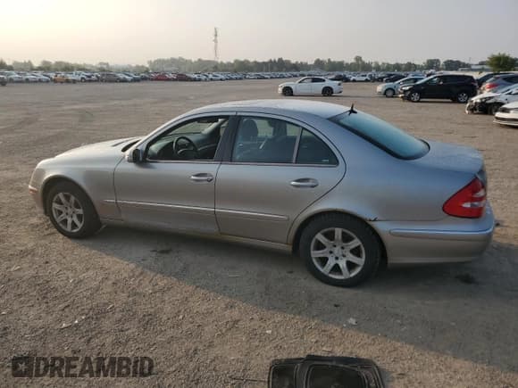 ✅ 2005 Mercedes-Benz E 320 • VIN: WDBUF82J35X168393 • Lot: 67326024. Wystawiony na Copart z przebiegiem 362 882 mil. Bezpłatny archiwum sprzedaży aukcyjnych z USA i szczegółowy raport historii pojazdu na DreamBid. Zdjęcie 2.