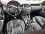 ✅ 2015 Land Rover LR4 HSE • VIN: SALAG2V6XFA767634 • Lot: 57645795. Listed on Copart with 171,526 mi. Free auction sales archive from the USA and detailed vehicle history report at DreamBid. Image 8.