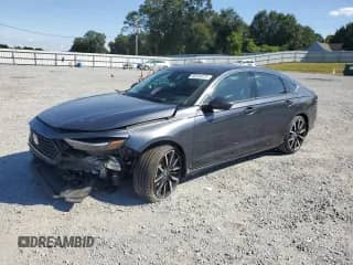 2024 Honda Accord Touring z VIN 1HGCY2F87RA072899, wystawiony jako Copart lot #80434475 z przebiegiem 14 887 mil mil oraz Szkoda całkowita • Salvage title. Historia ofert i sprzedaży dostępna na DreamBid. Obrazek 1.