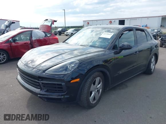 ✅ 2020 Porsche Cayenne • VIN: WP1AA2AY7LDA01031 • Lot: 42258014. Wystawiony na IAAI z przebiegiem 72 332 mil. Bezpłatny archiwum sprzedaży aukcyjnych z USA i szczegółowy raport historii pojazdu na DreamBid. Zdjęcie 17.