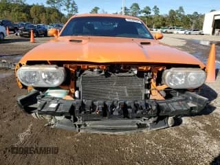 ✅ 2014 Dodge Challenger R/T 100th Anniversary Appearance • VIN: 2C3CDYBT7EH312122 • Lot: 83948764. Wystawiony na Copart z przebiegiem 136 845 mil. Bezpłatny archiwum sprzedaży aukcyjnych z USA i szczegółowy raport historii pojazdu na DreamBid. Zdjęcie 5.