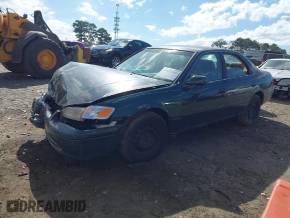 ✅ 2000 Toyota Camry CE • VIN: 4T1BG22K1YU674074 • Лот: 43432384. Опубликован ранее на IAAI с пробегом 281 449 миль. Бесплатный доступ к архиву аукционных продаж из США и подробный отчёт об истории автомобиля на DreamBid. Изображение 2.