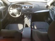 ✅ 2013 Mazda 3 i SV • VIN: JM1BL1TG4D1796203 • Лот: 56365825. Опубликован ранее на Copart с пробегом 190 717 миль. Бесплатный доступ к архиву аукционных продаж из США и подробный отчёт об истории автомобиля на DreamBid. Изображение 8.