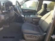 ✅ 2022 Chevrolet Silverado 1500 LT • VIN: 2GCUDDED5N1520926 • Лот: 81799685. Опубликован ранее на Copart с пробегом 47 345 миль. Бесплатный доступ к архиву аукционных продаж из США и подробный отчёт об истории автомобиля на DreamBid. Изображение 7.