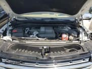 ✅ 2024 Chevrolet Tahoe Premier • VIN: 1GNSKSKT8RR294138 • Лот: 63756595. Опубликован ранее на Copart с пробегом 13 997 миль. Бесплатный доступ к архиву аукционных продаж из США и подробный отчёт об истории автомобиля на DreamBid. Изображение 12.