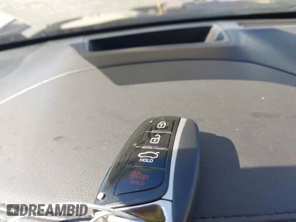 2015 Hyundai Genesis 3.8L z VIN KMHGN4JEXFU022795, wystawiony jako IAAI lot #43170791 z przebiegiem 128 649 mil mil oraz . Historia ofert i sprzedaży dostępna na DreamBid. Obrazek 11.