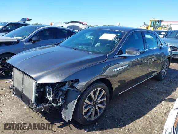 ✅ 2020 Lincoln Continental Standard • VIN: 1LN6L9VK0L5608636 • Lot: 41843056. Wystawiony na IAAI z przebiegiem 19 539 mil. Bezpłatny archiwum sprzedaży aukcyjnych z USA i szczegółowy raport historii pojazdu na DreamBid. Zdjęcie 2.