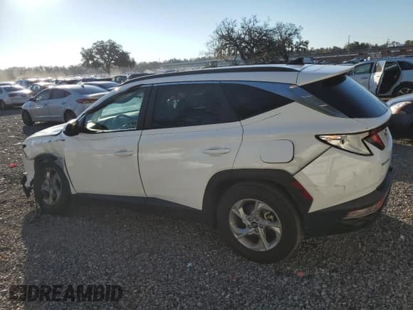 ✅ 2024 Hyundai Tucson SEL • VIN: 5NMJB3DE7RH318779 • Lot: 86654245. Wystawiony na Copart z przebiegiem 26 801 mil. Bezpłatny archiwum sprzedaży aukcyjnych z USA i szczegółowy raport historii pojazdu na DreamBid. Zdjęcie 2.