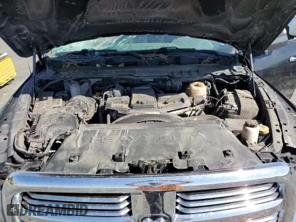 ✅ 2018 Ram 2500 Big Horn • VIN: 3C6UR5ML7JG411893 • Lot: 68948564. Wystawiony na Copart z przebiegiem 84 307 mil. Bezpłatny archiwum sprzedaży aukcyjnych z USA i szczegółowy raport historii pojazdu na DreamBid. Zdjęcie 12.