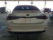 ✅ 2025 Lexus ES 350 • VIN: 58ADZ1B19SU185927 • Lot: 46543515. Listed on Copart with 2,501 mi. Free auction sales archive from the USA and detailed vehicle history report at DreamBid. Image 6.