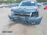 2008 Chevrolet Suburban 2LT с VIN 1GNFK16348J119310, выставлен на аукционе IAAI как лот 43267296 с пробегом 226 902 миль миль и . История ставок и продаж доступна на DreamBid. Изображение 6.
