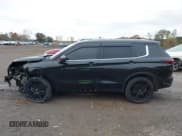 ✅ 2022 Mitsubishi Outlander SEL • VIN: JA4J4VA81NZ072879 • Lot: 43494525. Listed on IAAI with 51,725 mi. Free auction sales archive from the USA and detailed vehicle history report at DreamBid. Image 15.