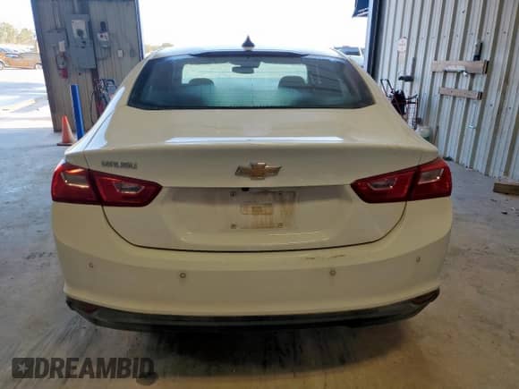 2024 Chevrolet Malibu LS with VIN 1G1ZC5ST3RF195985, listed as a Copart auction lot 71015945 with 20,689 mi miles and Salvage title. Bid and sale history available at DreamBid. Image 6.