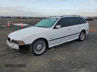 ✅ 1999 BMW 5 Series 528i • VIN: WBADP6338XBV60124 • Lot: 43049075. Listed on Copart with 240,322 mi. Free auction sales archive from the USA and detailed vehicle history report at DreamBid. Image 1.