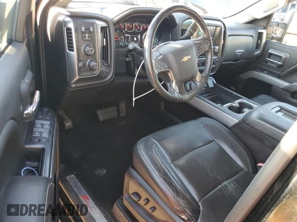 ✅ 2018 Chevrolet Silverado 2500HD LTZ • VIN: 1GC1KWEY9JF282864 • Lot: 91577195. Wystawiony na Copart z przebiegiem 78 409 mil. Bezpłatny archiwum sprzedaży aukcyjnych z USA i szczegółowy raport historii pojazdu na DreamBid. Zdjęcie 8.