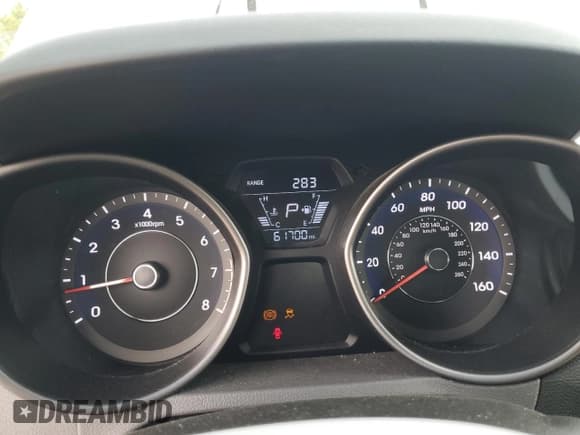 ✅ 2014 Hyundai Elantra SE • VIN: 5NPDH4AE0EH466727 • Lot: 82087275. Listed on Copart with 61,700 mi. Free auction sales archive from the USA and detailed vehicle history report at DreamBid. Image 9.