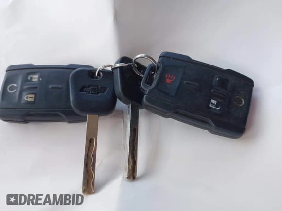 ✅ 2015 Chevrolet Silverado 1500 LT • VIN: 3GCUKREC0FG428366 • Лот: 42210969. Опубликован ранее на IAAI с пробегом 118 352 миль. Бесплатный доступ к архиву аукционных продаж из США и подробный отчёт об истории автомобиля на DreamBid. Изображение 11.