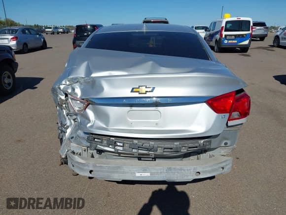 ✅ 2017 Chevrolet Impala LT • VIN: 2G1105SA6H9152818 • Lot: 43415222. Wystawiony na IAAI z przebiegiem 138 181 mil. Bezpłatny archiwum sprzedaży aukcyjnych z USA i szczegółowy raport historii pojazdu na DreamBid. Zdjęcie 17.