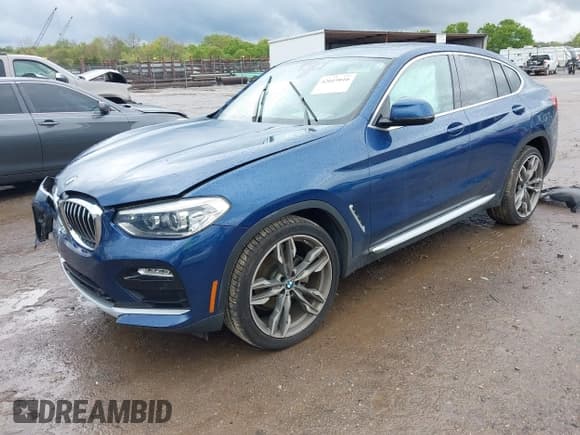 ✅ 2019 BMW X4 xDrive30i • VIN: 5UXUJ3C51KLG56976 • Lot: 42019016. Listed on IAAI with Not provided. Free auction sales archive from the USA and detailed vehicle history report at DreamBid. Image 17.