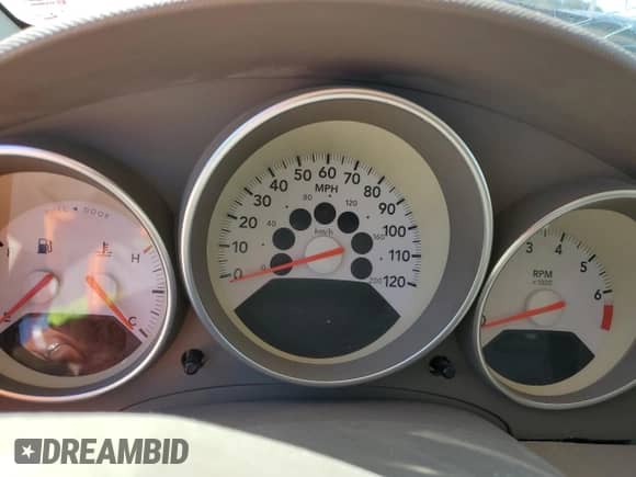 ✅ 2008 Dodge Caliber SXT • VIN: 1B3HB48B88D616898 • Lot: 85931835. Listed on Copart with Not provided. Free auction sales archive from the USA and detailed vehicle history report at DreamBid. Image 9.