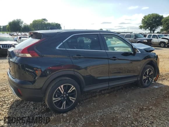 ✅ 2023 Mitsubishi Eclipse Cross SE • VIN: JA4ATWAA7PZ029078 • Лот: 67437925. Опубликован ранее на Copart с пробегом 27 750 миль. Бесплатный доступ к архиву аукционных продаж из США и подробный отчёт об истории автомобиля на DreamBid. Изображение 3.