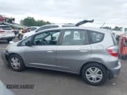 ✅ 2009 Honda Fit • VIN: JHMGE88289S055025 • Lot: 43424630. Wystawiony na IAAI z przebiegiem 319 864 mil. Bezpłatny archiwum sprzedaży aukcyjnych z USA i szczegółowy raport historii pojazdu na DreamBid. Zdjęcie 14.