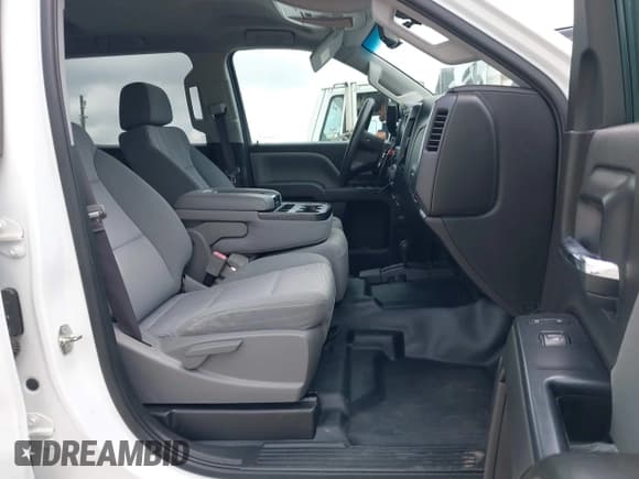 ✅ 2017 Chevrolet Silverado 2500HD Work Truck • VIN: 1GC1KUEG1HF101312 • Lot: 42435610. Listed on IAAI with 120,959 mi. Free auction sales archive from the USA and detailed vehicle history report at DreamBid. Image 5.