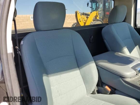 2017 Ram 1500 Tradesman z VIN 3C6JR6AG5HG791391, wystawiony jako Copart lot #62033125 z przebiegiem 39 633 mil mil oraz Szkoda całkowita • Salvage title. Historia ofert i sprzedaży dostępna na DreamBid. Obrazek 10.