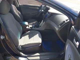 ✅ 2013 Hyundai Sonata GLS • VIN: 5NPEB4AC8DH533383 • Lot: 43367522. Wystawiony na IAAI z przebiegiem 87 935 mil. Bezpłatny archiwum sprzedaży aukcyjnych z USA i szczegółowy raport historii pojazdu na DreamBid. Zdjęcie 5.