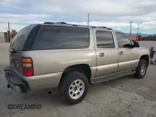 ✅ 2002 Chevrolet Suburban LS • VIN: 1GNEC16T92J196173 • Lot: 85029784. Wystawiony na Copart z przebiegiem 119 911 mil. Bezpłatny archiwum sprzedaży aukcyjnych z USA i szczegółowy raport historii pojazdu na DreamBid. Zdjęcie 3.