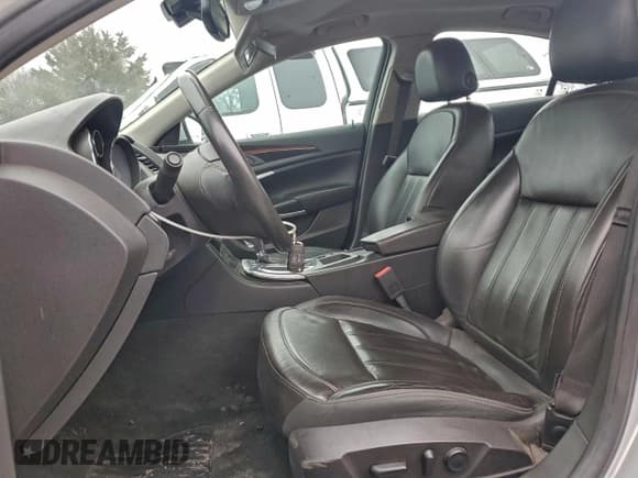 ✅ 2013 Buick Regal Premium 1 • VIN: 2G4GS5ER6D9231103 • Lot: 95129925. Wystawiony na Copart z przebiegiem Nie podano. Bezpłatny archiwum sprzedaży aukcyjnych z USA i szczegółowy raport historii pojazdu na DreamBid. Zdjęcie 7.