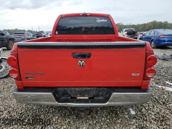 ✅ 2007 Dodge 1500 SLT • VIN: 1D7HA18P77S131888 • Лот: 80204354. Опубликован ранее на Copart с пробегом 271 610 миль. Бесплатный доступ к архиву аукционных продаж из США и подробный отчёт об истории автомобиля на DreamBid. Изображение 6.