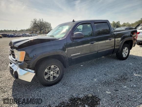 ✅ 2010 GMC Sierra 1500 SLE • VIN: 3GTRKVE35AG107432 • Лот: 92236195. Опубликован ранее на Copart с пробегом 209 354 миль. Бесплатный доступ к архиву аукционных продаж из США и подробный отчёт об истории автомобиля на DreamBid. Изображение 1.