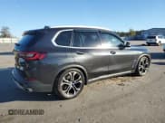 ✅ 2021 BMW X5 xDrive40i • VIN: 5UXCR6C03M9F77965 • Лот: 90652575. Опубликован ранее на Copart с пробегом 188 992 миль. Бесплатный доступ к архиву аукционных продаж из США и подробный отчёт об истории автомобиля на DreamBid. Изображение 3.