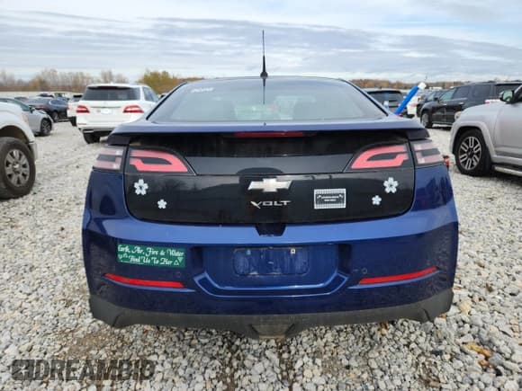 ✅ 2012 Chevrolet Volt • VIN: 1G1RB6E47CU110291 • Lot: 91617545. Wystawiony na Copart z przebiegiem 239 098 mil. Bezpłatny archiwum sprzedaży aukcyjnych z USA i szczegółowy raport historii pojazdu na DreamBid. Zdjęcie 6.