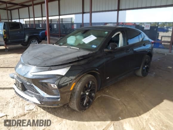 ✅ 2025 Buick Envista Sport Touring • VIN: KL47LBEP2SB174581 • Lot: 43547989. Wystawiony na IAAI z przebiegiem 8 417 mil. Bezpłatny archiwum sprzedaży aukcyjnych z USA i szczegółowy raport historii pojazdu na DreamBid. Zdjęcie 2.