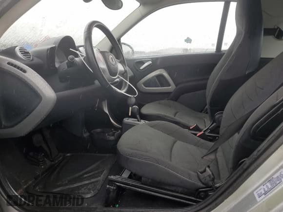 ✅ 2013 Smart fortwo Passion • VIN: WMEEJ9AA8DK721418 • Lot: 50788885. Listed on Copart with 44,964 mi. Free auction sales archive from the USA and detailed vehicle history report at DreamBid. Image 7.