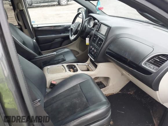 ✅ 2018 Dodge Grand Caravan SXT • VIN: 2C4RDGCG1JR360138 • Lot: 43267151. Listed on IAAI with 169,249 mi. Free auction sales archive from the USA and detailed vehicle history report at DreamBid. Image 5.