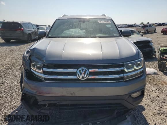 ✅ 2018 Volkswagen Atlas SE • VIN: 1V2CP2CA9JC599276 • Lot: 63149785. Wystawiony na Copart z przebiegiem 68 589 mil. Bezpłatny archiwum sprzedaży aukcyjnych z USA i szczegółowy raport historii pojazdu na DreamBid. Zdjęcie 5.