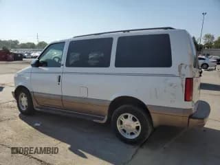 ✅ 2003 GMC Safari • VIN: 1GKEL19X03B503236 • Lot: 71755844. Wystawiony na Copart z przebiegiem 109 438 mil. Bezpłatny archiwum sprzedaży aukcyjnych z USA i szczegółowy raport historii pojazdu na DreamBid. Zdjęcie 2.