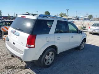✅ 2006 Saturn VUE • VIN: 5GZCZ53496S812553 • Lot: 40579618. Wystawiony na IAAI z przebiegiem 240 882 mil. Bezpłatny archiwum sprzedaży aukcyjnych z USA i szczegółowy raport historii pojazdu na DreamBid. Zdjęcie 4.