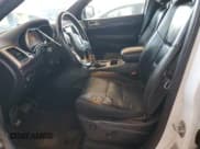 ✅ 2017 Jeep Grand Cherokee Limited • VIN: 1C4RJEBG3HC788620 • Lot: 84015715. Wystawiony na Copart z przebiegiem 130 217 mil. Bezpłatny archiwum sprzedaży aukcyjnych z USA i szczegółowy raport historii pojazdu na DreamBid. Zdjęcie 7.