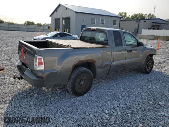 ✅ 2008 Mitsubishi Raider LS • VIN: 1Z7HC22K68S619615 • Lot: 70706645. Listed on Copart with 147,081 mi. Free auction sales archive from the USA and detailed vehicle history report at DreamBid. Image 3.