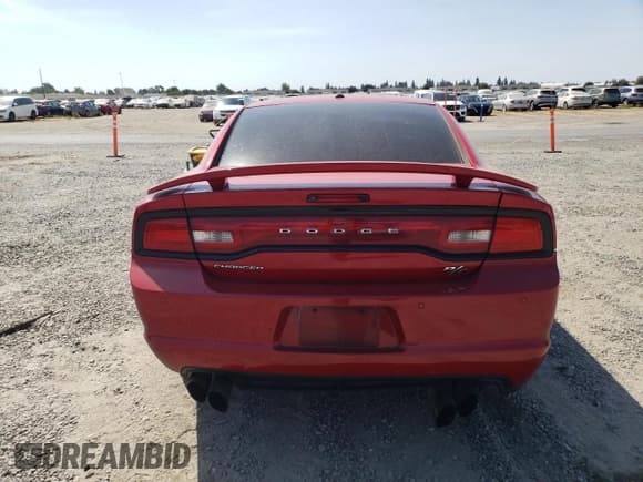 ✅ 2012 Dodge Charger RT Plus • VIN: 2C3CDXCT8CH178744 • Lot: 71129755. Wystawiony na Copart z przebiegiem 209 020 mil. Bezpłatny archiwum sprzedaży aukcyjnych z USA i szczegółowy raport historii pojazdu na DreamBid. Zdjęcie 6.