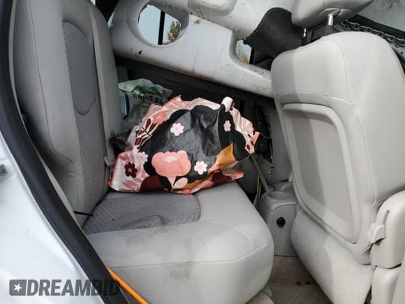 ✅ 2008 Chevrolet HHR LT • VIN: 3GNDA53P18S583792 • Lot: 47402195. Listed on Copart with Not provided. Free auction sales archive from the USA and detailed vehicle history report at DreamBid. Image 11.