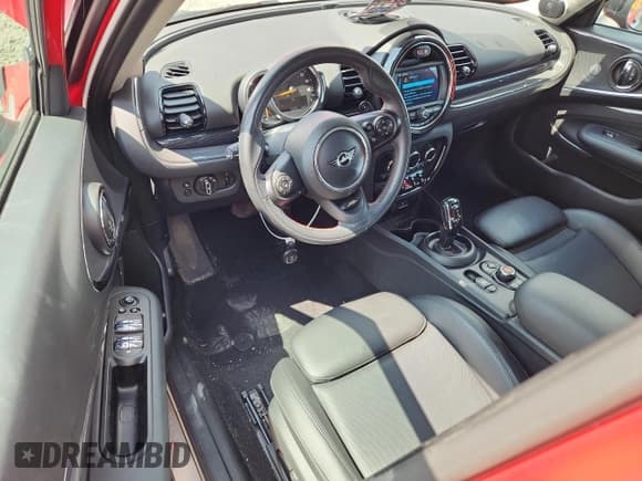 ✅ 2020 MINI Clubman Cooper S • VIN: WMWXJ1C01L2M22099 • Лот: 65582725. Опубликован ранее на Copart с пробегом 32 727 миль. Бесплатный доступ к архиву аукционных продаж из США и подробный отчёт об истории автомобиля на DreamBid. Изображение 8.