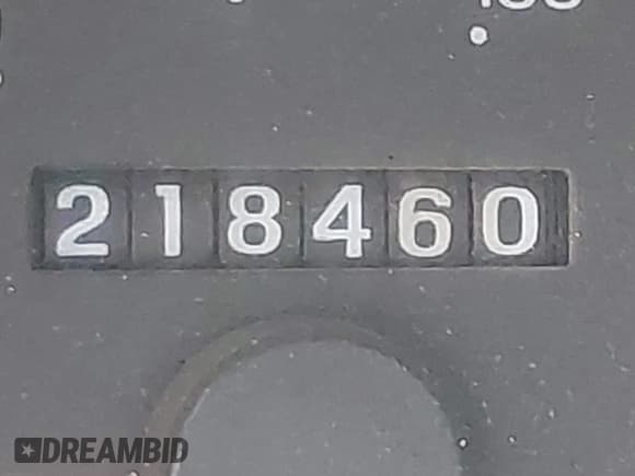 ✅ 2001 Ford Excursion XLT • VIN: 1FMNU41S51EB17641 • Lot: 42420753. Wystawiony na IAAI z przebiegiem 218 460 mil. Bezpłatny archiwum sprzedaży aukcyjnych z USA i szczegółowy raport historii pojazdu na DreamBid. Zdjęcie 15.