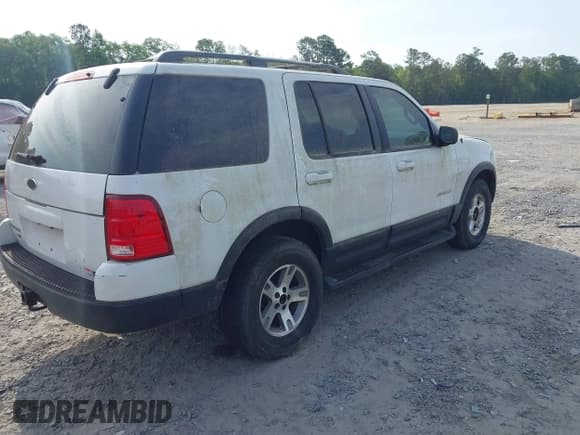 ✅ 2002 Ford Explorer XLT • VIN: 1FMZU73E52ZB31608 • Лот: 42207608. Опубликован ранее на IAAI с пробегом Не указан. Бесплатный доступ к архиву аукционных продаж из США и подробный отчёт об истории автомобиля на DreamBid. Изображение 4.