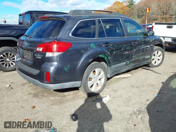 ✅ 2010 Subaru Outback Limited Power Moon • VIN: 4S4BRBKC5A3338541 • Лот: 43714628. Опубликован ранее на IAAI с пробегом 177 211 миль. Бесплатный доступ к архиву аукционных продаж из США и подробный отчёт об истории автомобиля на DreamBid. Изображение 4.