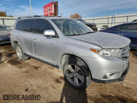 ✅ 2012 Toyota Highlander Limited • VIN: 5TDDK3EH0CS165723 • Lot: 92538125. Listed on Copart with 166,521 mi. Free auction sales archive from the USA and detailed vehicle history report at DreamBid. Image 4.
